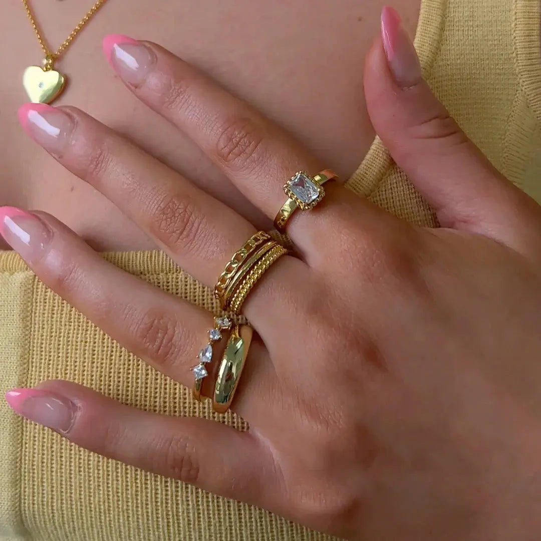 Chain Reaction Ring EVRY JEWELS