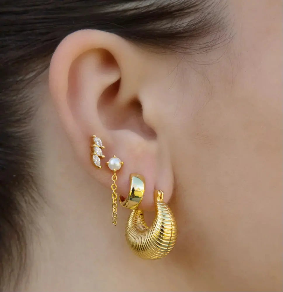Girly Pearly Earrings EVRY JEWELS